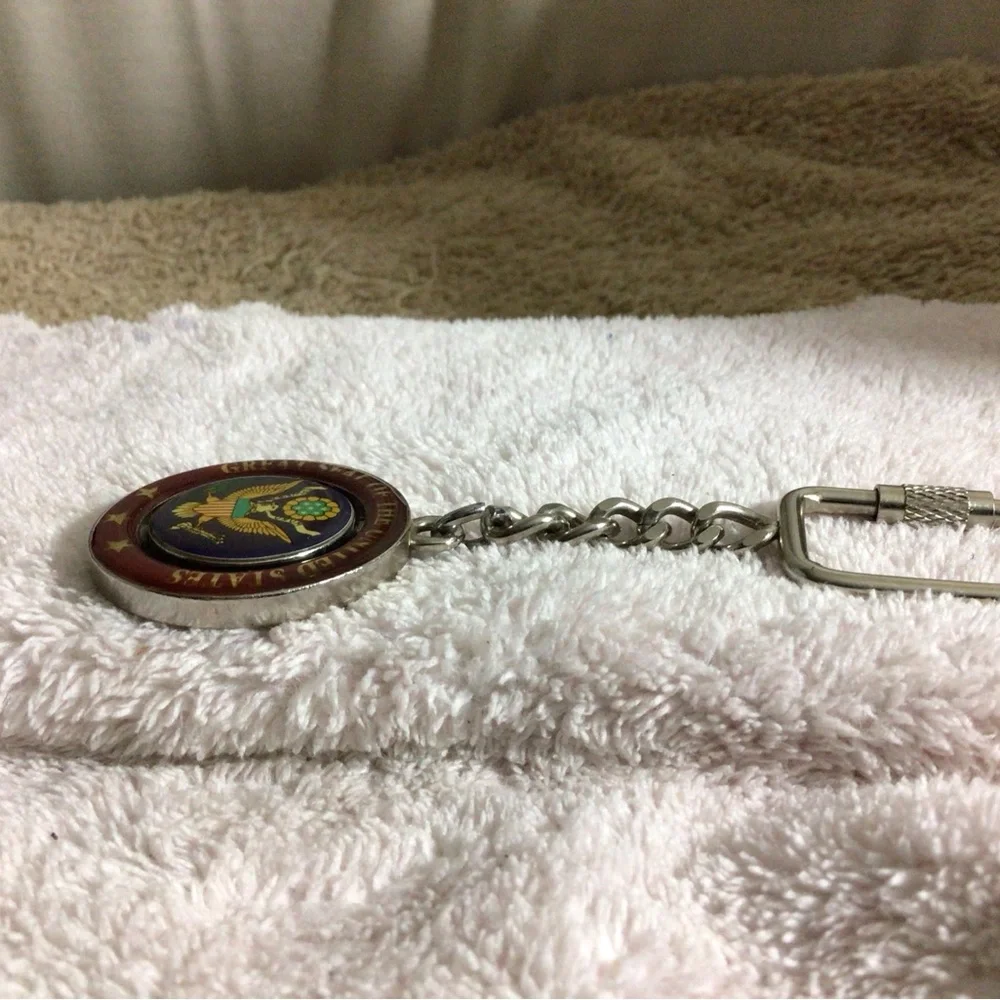 Red Great Seal Keychain with Metal Clip